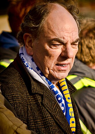 Alun Armstrong portrait